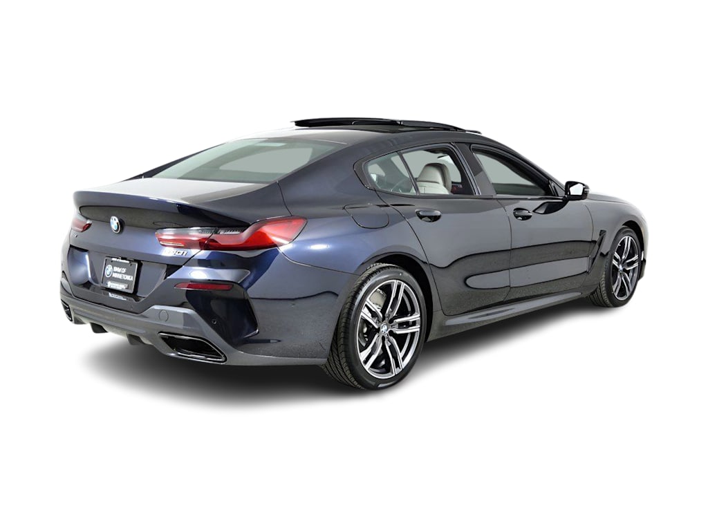 Thumbnail: 2026 BMW 8 Series - 19