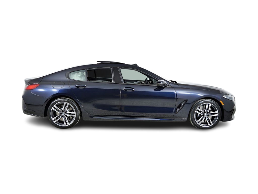 Thumbnail: 2026 BMW 8 Series - 18