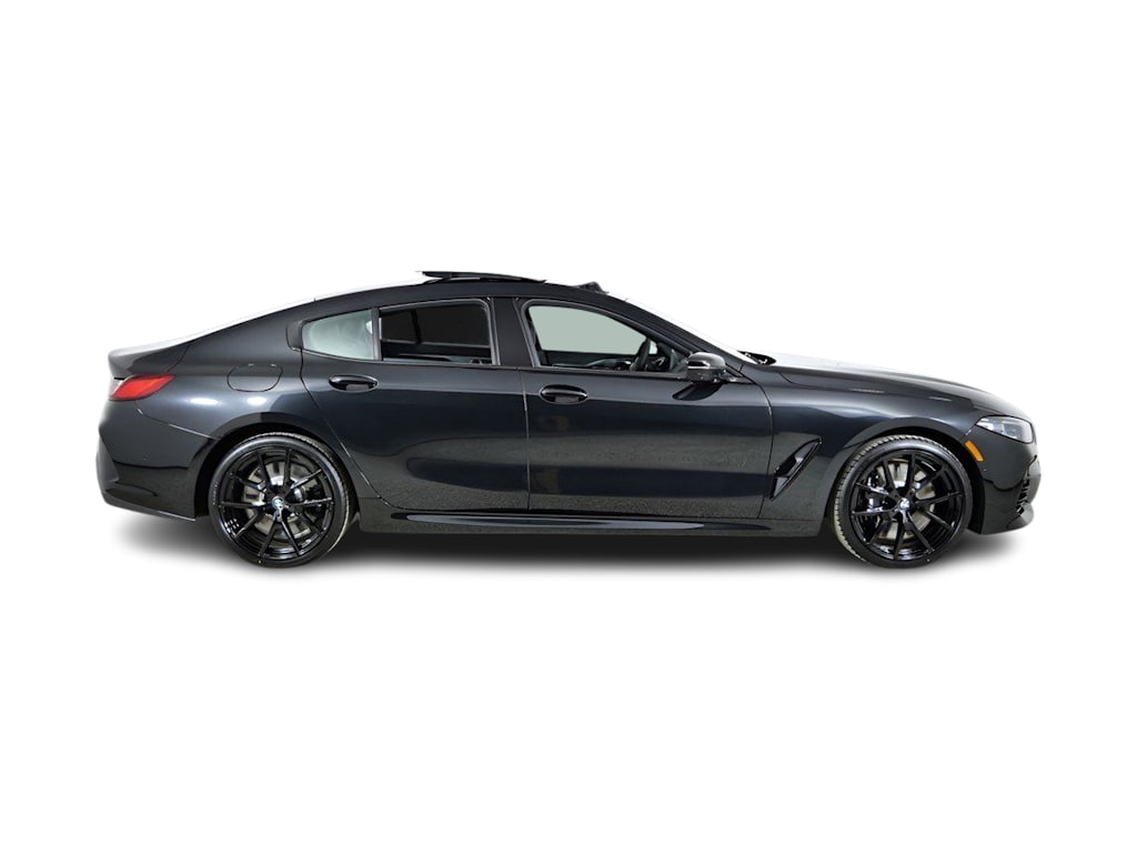 Thumbnail: 2026 BMW 8 Series - 18