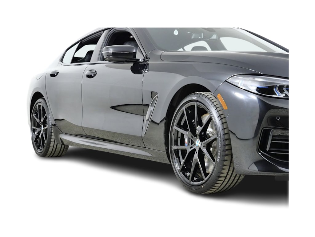 Thumbnail: 2026 BMW 8 Series - 16