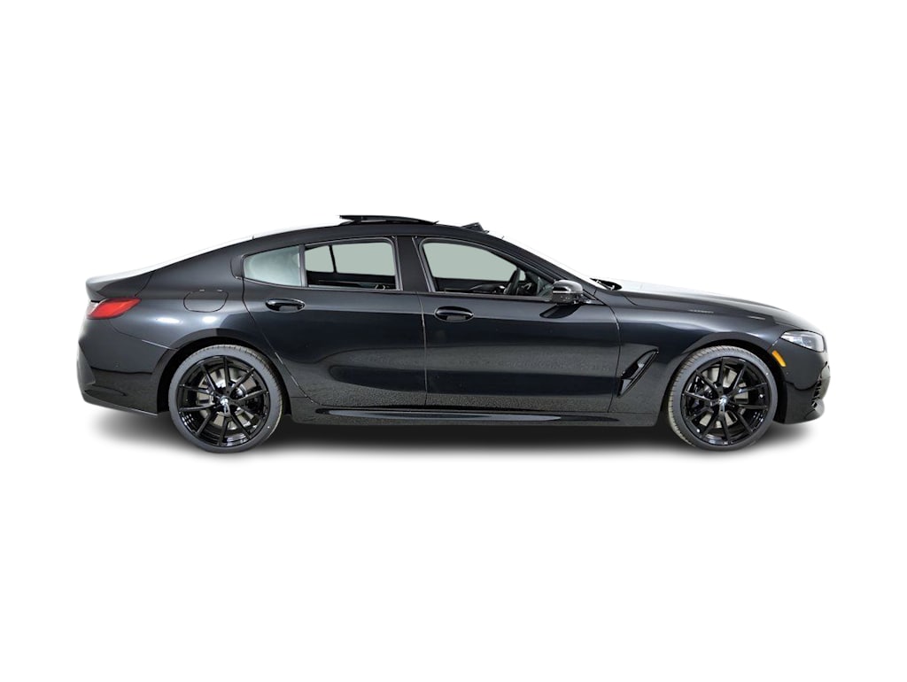 Thumbnail: 2026 BMW 8 Series - 18