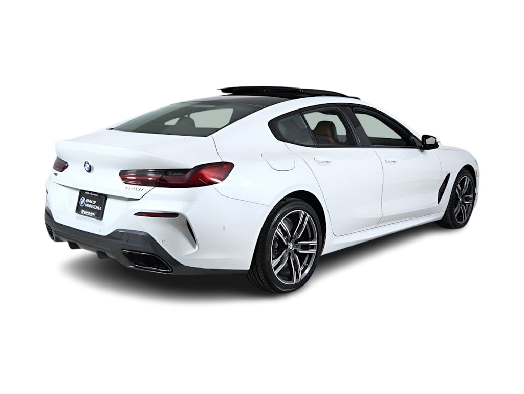 Thumbnail: 2026 BMW 8 Series - 19