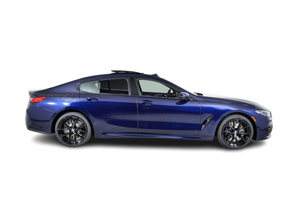 Thumbnail: 2026 BMW 8 Series - 19
