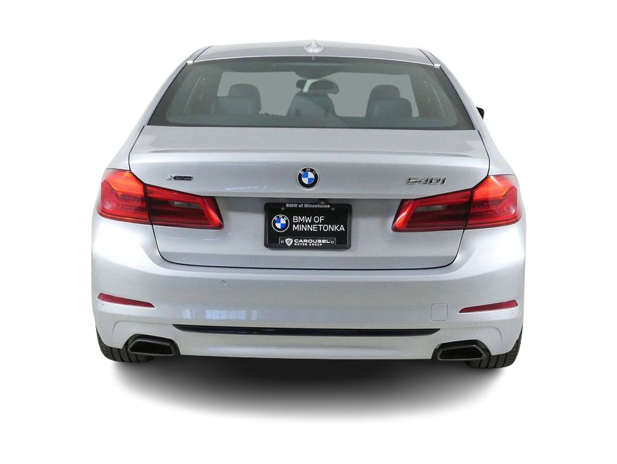 Thumbnail: 2017 BMW 5 Series - 5