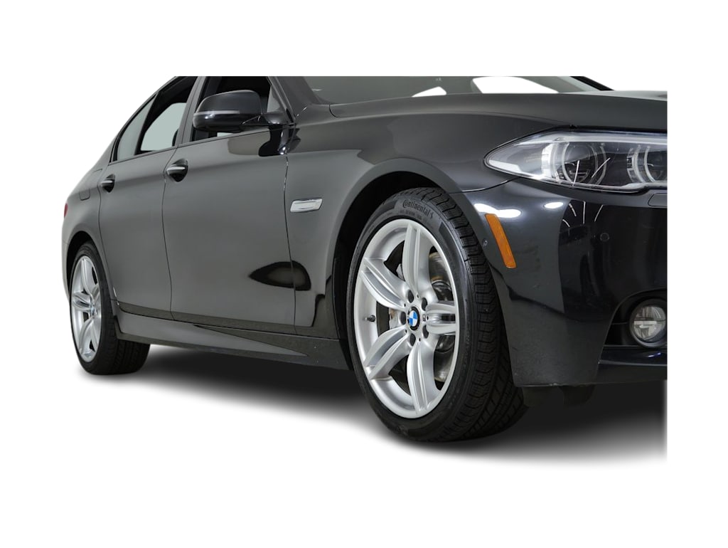 Thumbnail: 2015 BMW 5 Series - 4
