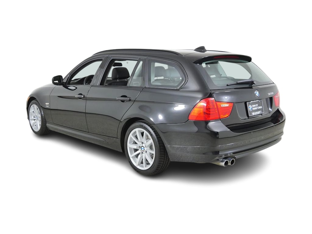 Thumbnail: 2011 BMW 3 Series - 4