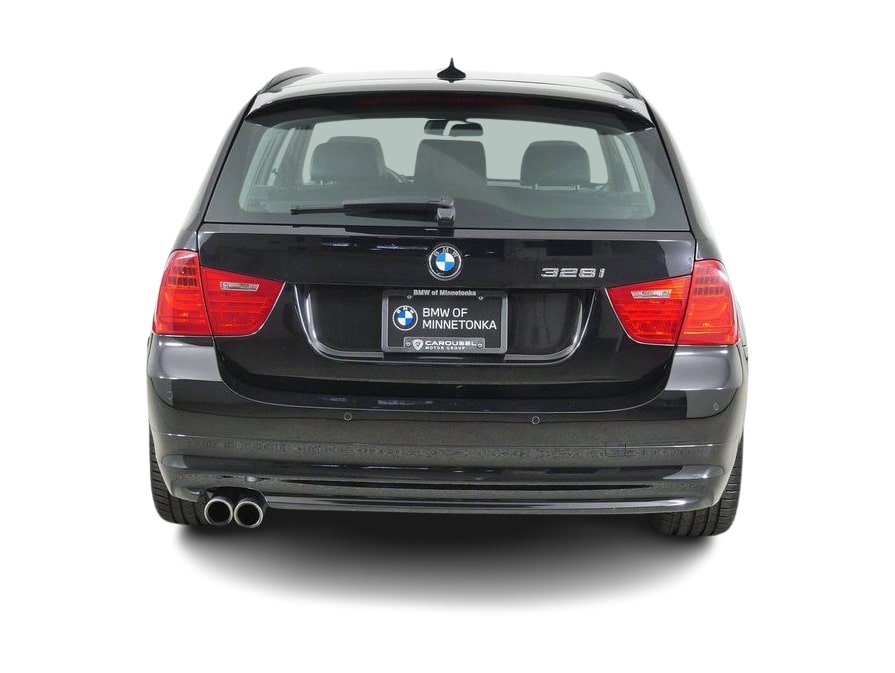 Thumbnail: 2011 BMW 3 Series - 5
