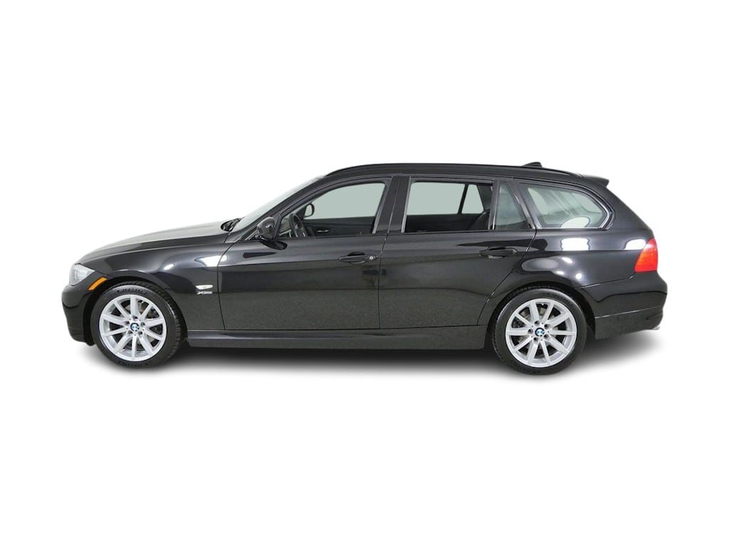 Thumbnail: 2011 BMW 3 Series - 25