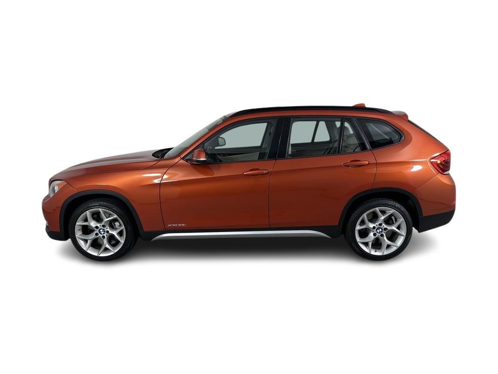 Thumbnail: 2013 BMW X1 - 11