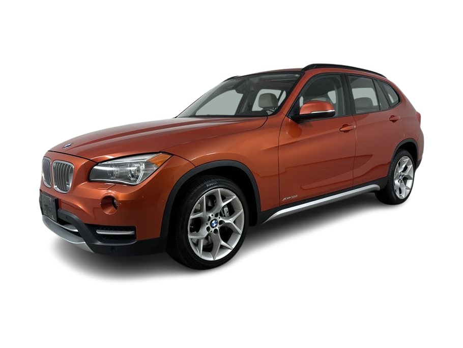 Thumbnail: 2013 BMW X1 - 10