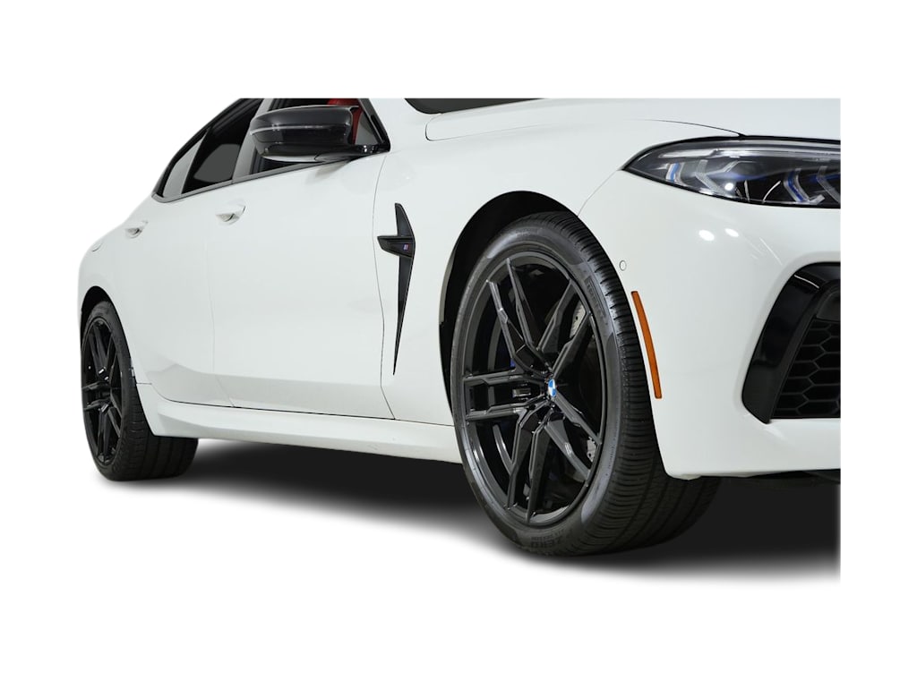 Thumbnail: 2021 BMW M8 - 18
