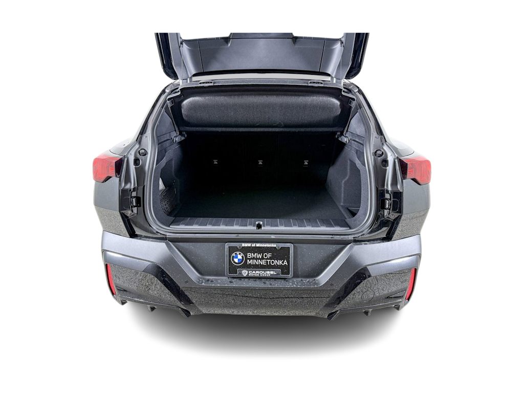 Thumbnail: 2025 BMW X2 - 16