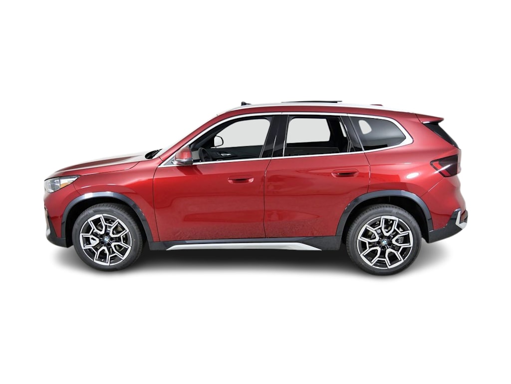 Thumbnail: 2026 BMW X1 - 3