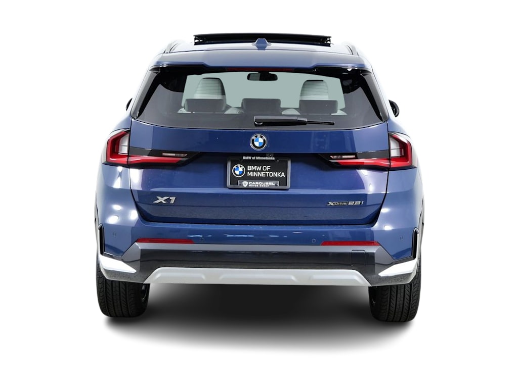 Thumbnail: 2026 BMW X1 - 5