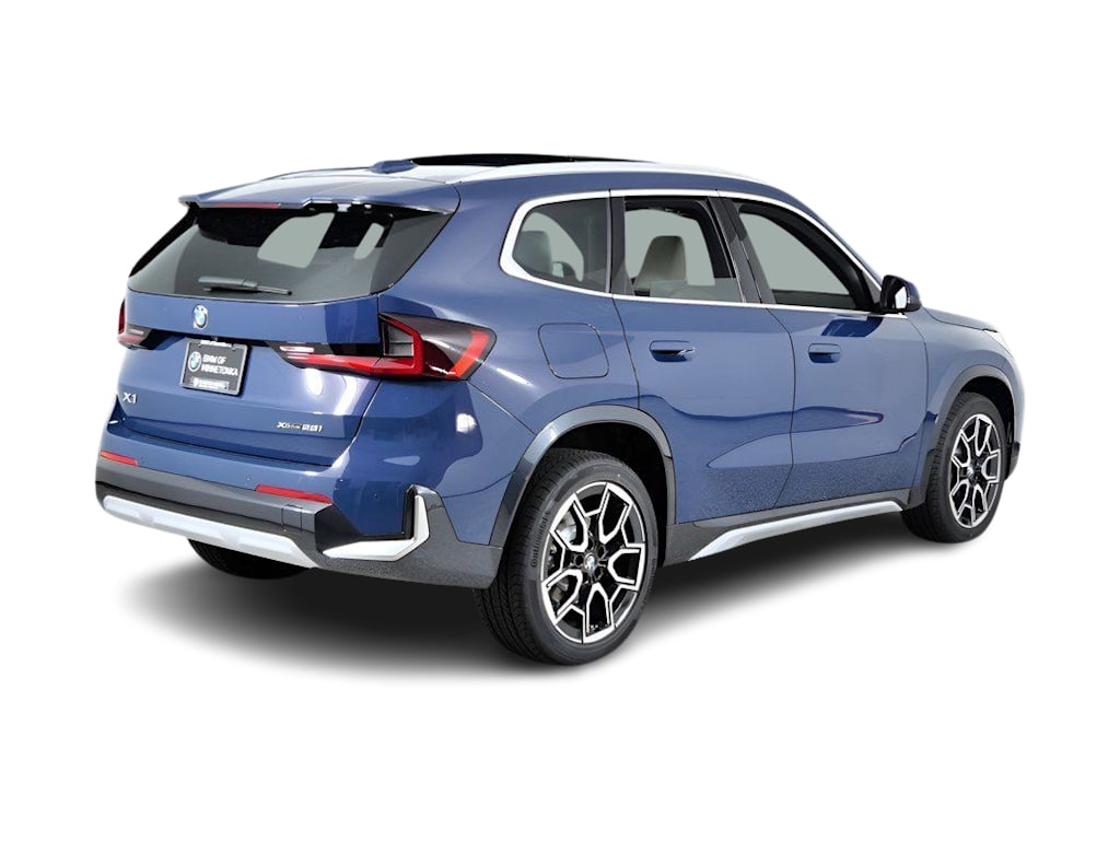 Thumbnail: 2026 BMW X1 - 19