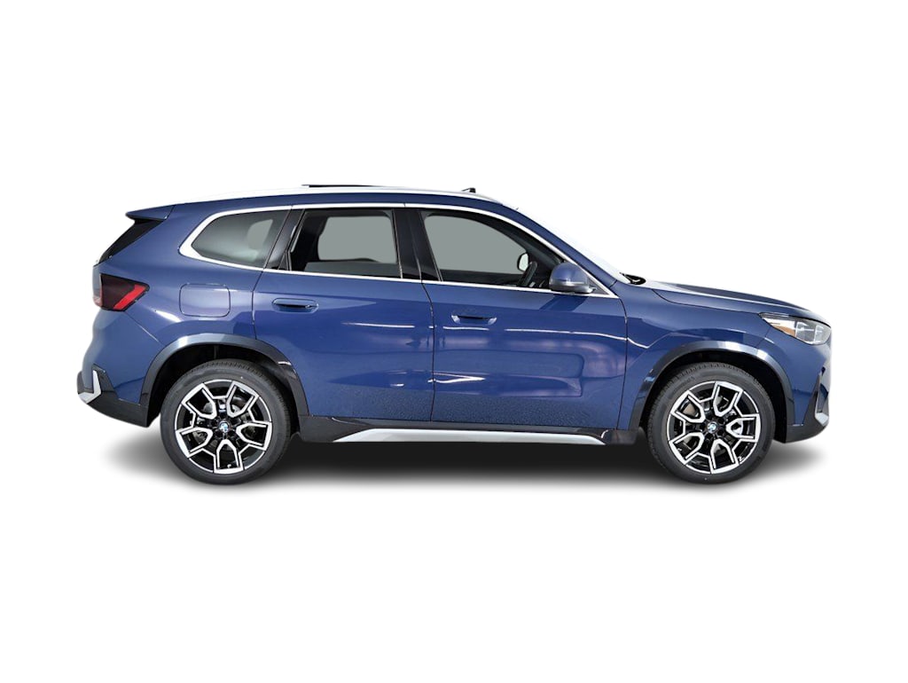 Thumbnail: 2026 BMW X1 - 19