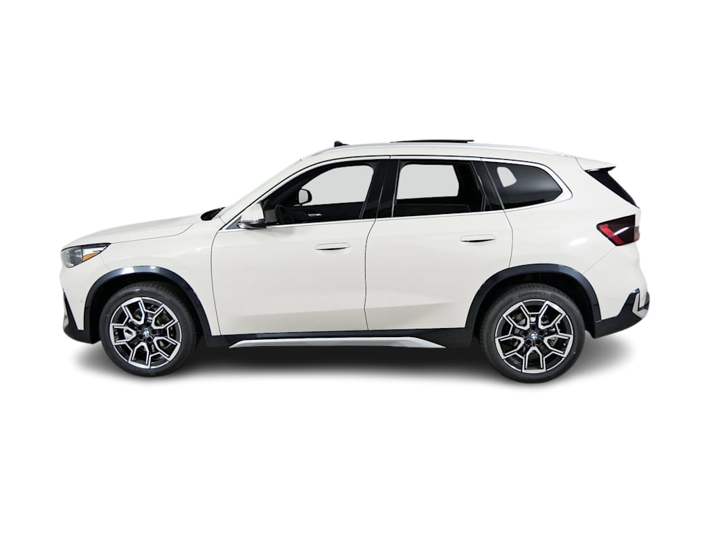 Thumbnail: 2026 BMW X1 - 23
