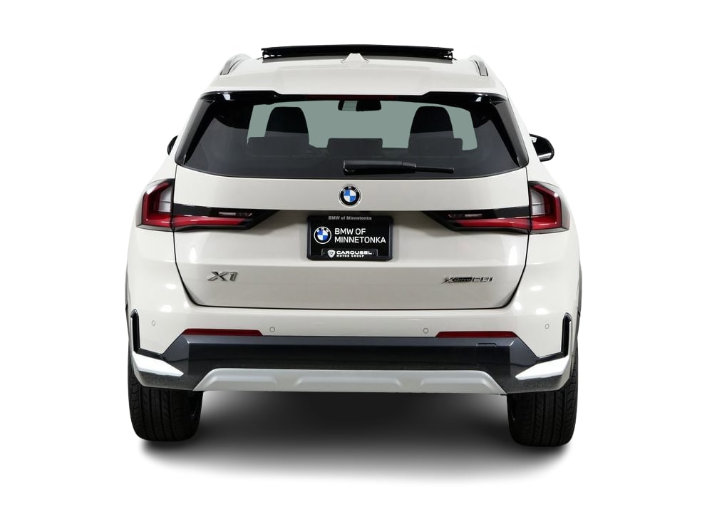 Thumbnail: 2026 BMW X1 - 5