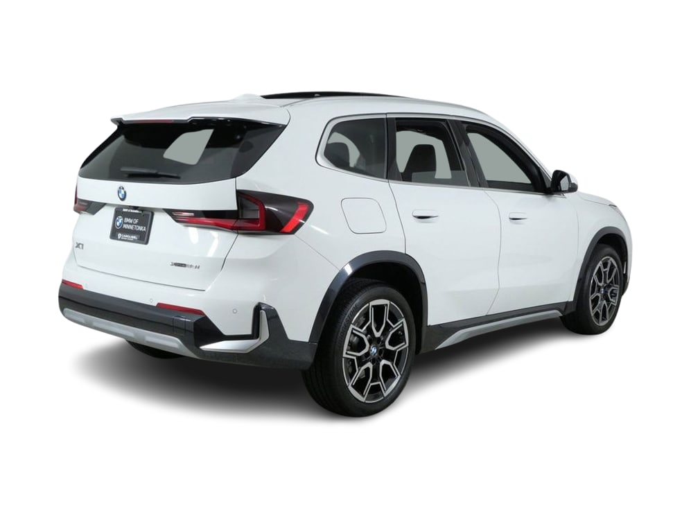 Thumbnail: 2026 BMW X1 - 19