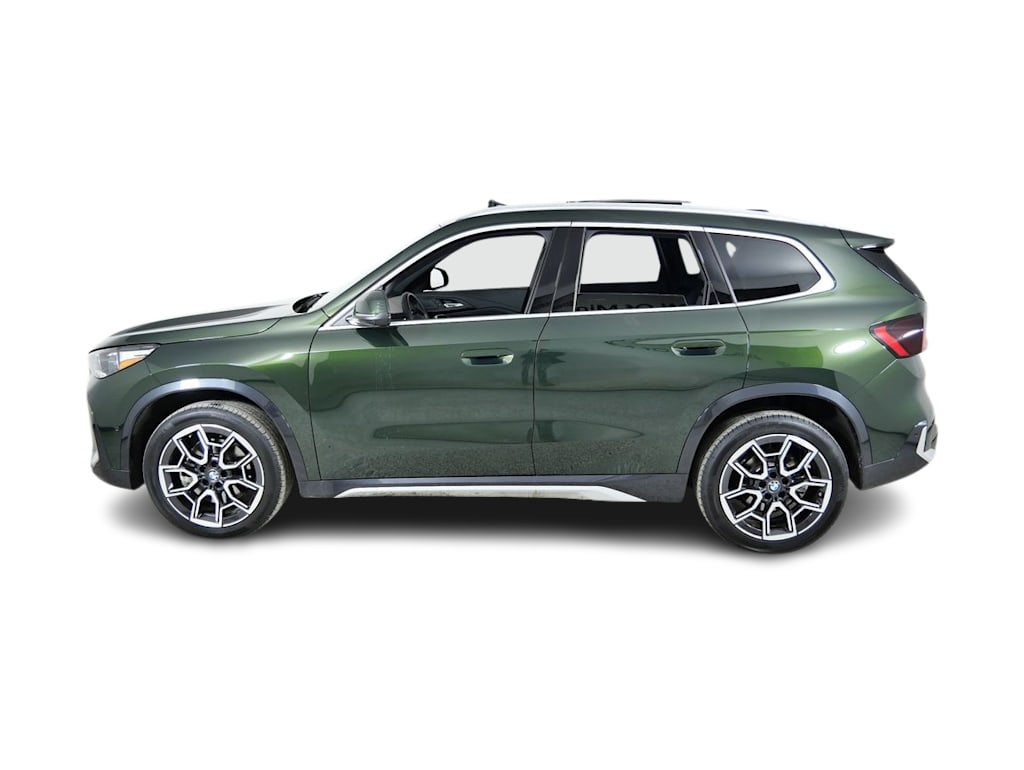 Thumbnail: 2025 BMW X1 - 25