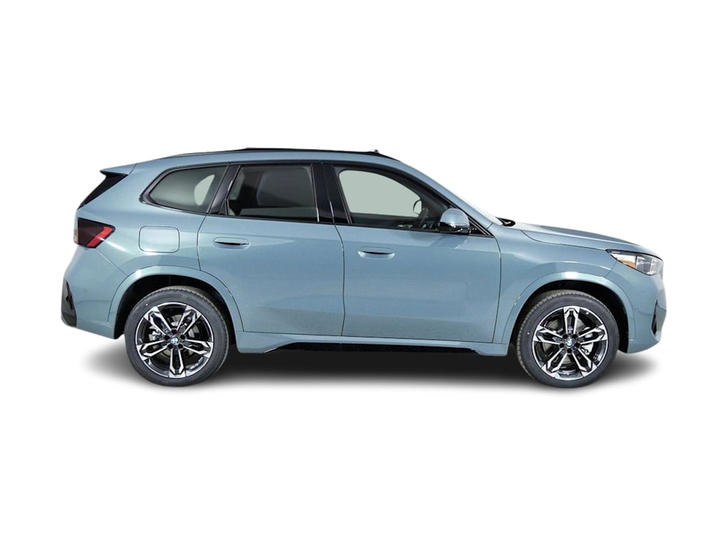 Thumbnail: 2026 BMW X1 - 18