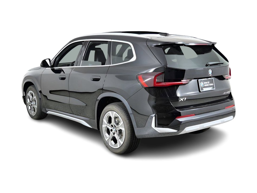 Thumbnail: 2026 BMW X1 - 4