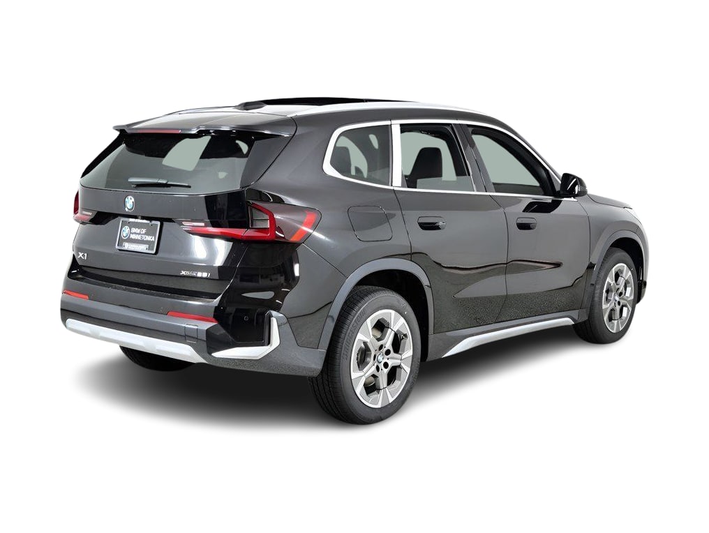 Thumbnail: 2026 BMW X1 - 19