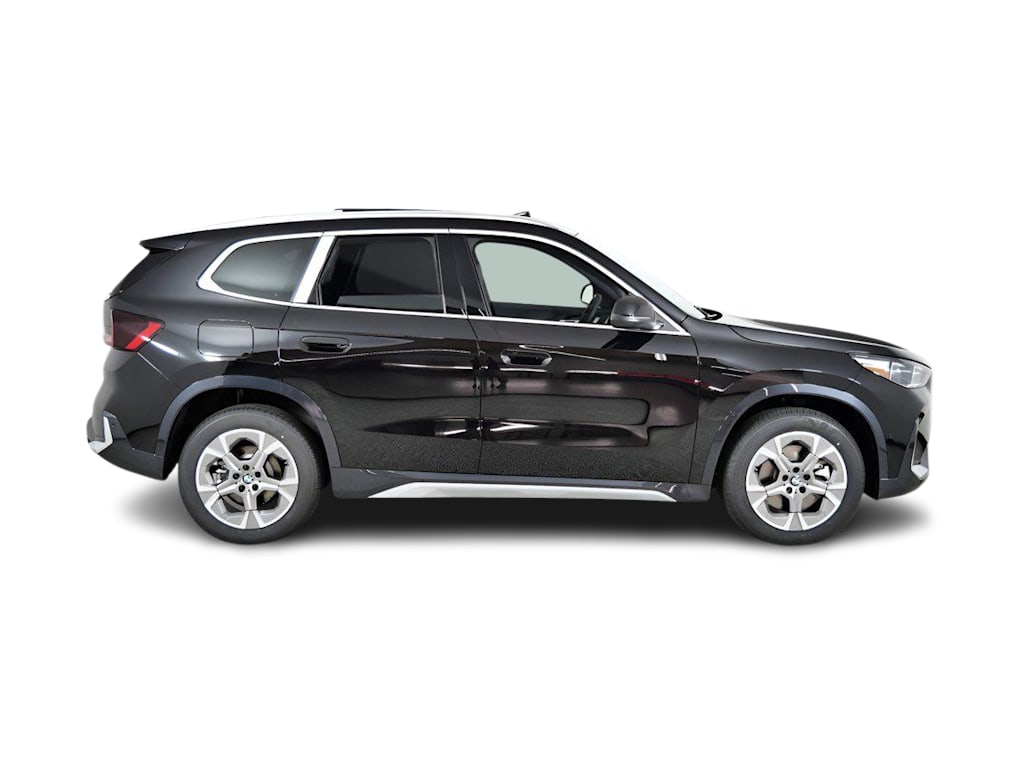 Thumbnail: 2026 BMW X1 - 18
