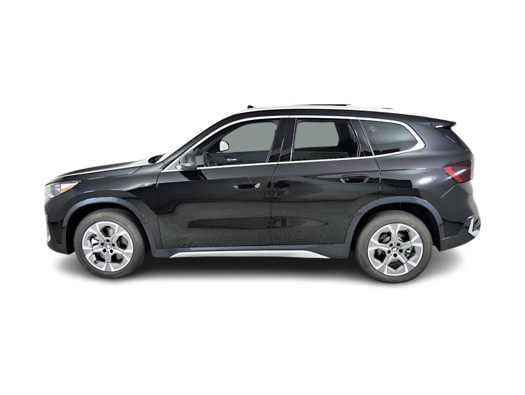 Thumbnail: 2026 BMW X1 - 3