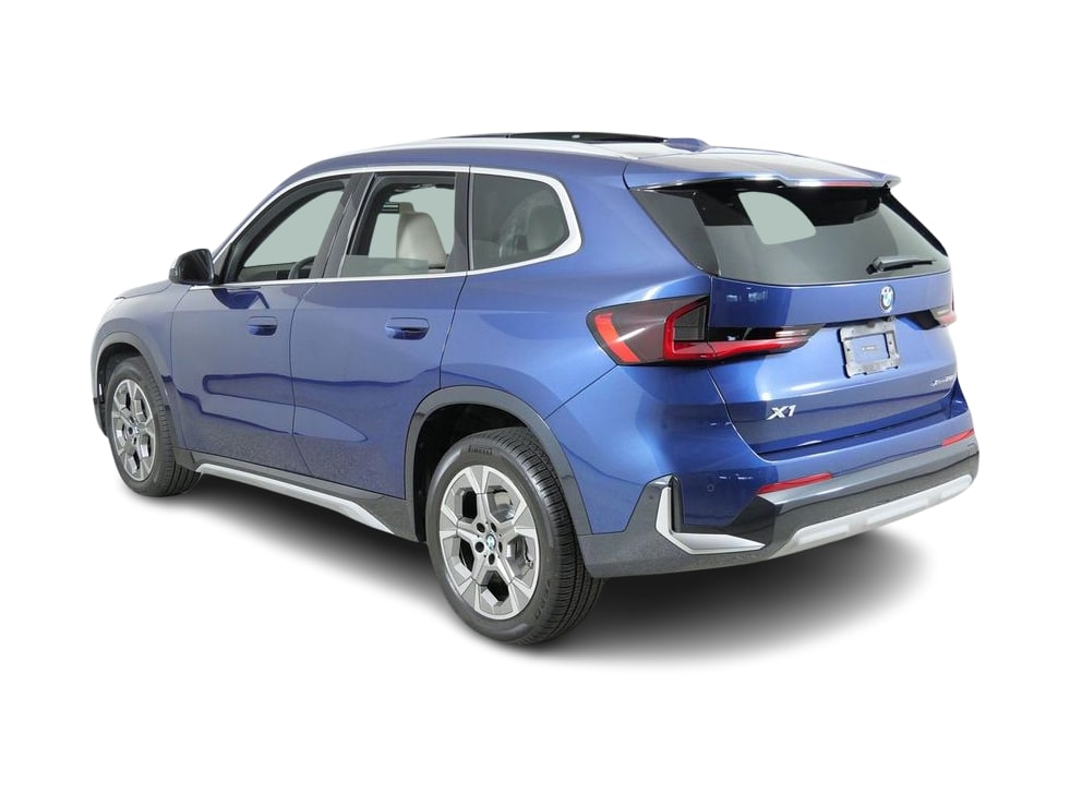 Thumbnail: 2023 BMW X1 - 4