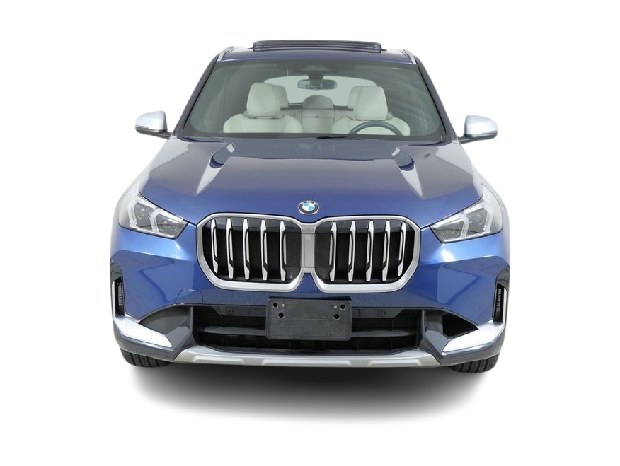 Thumbnail: 2023 BMW X1 - 6