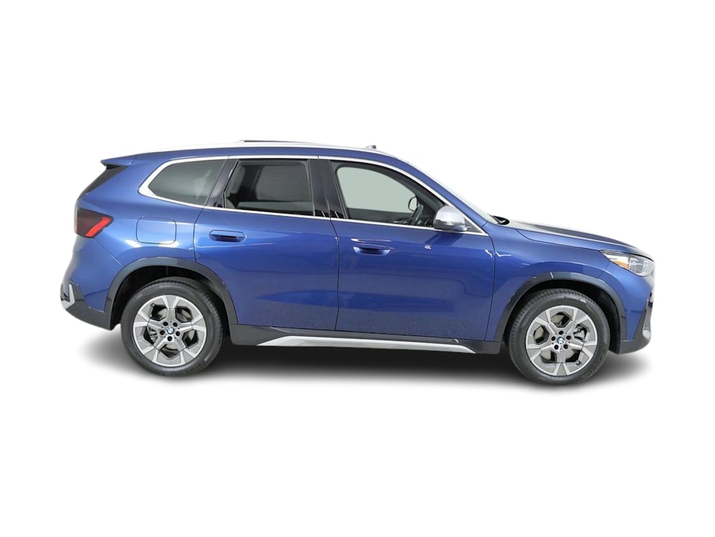 Thumbnail: 2023 BMW X1 - 19