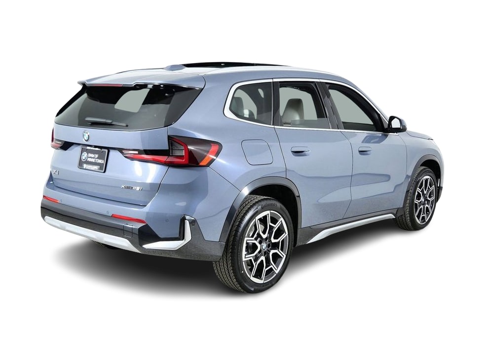 Thumbnail: 2026 BMW X1 - 20
