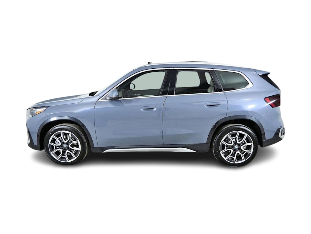 Thumbnail: 2026 BMW X1 - 24