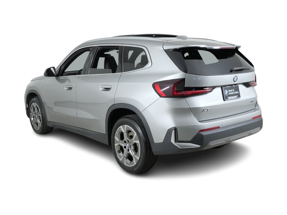Thumbnail: 2023 BMW X1 - 4