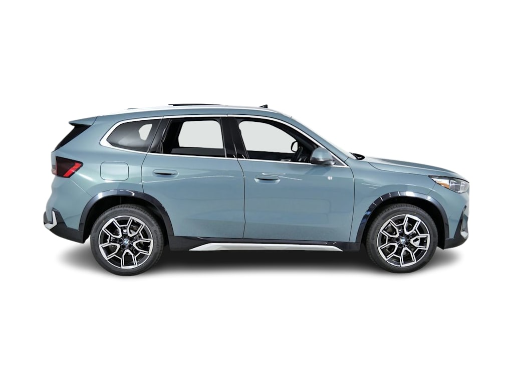 Thumbnail: 2026 BMW X1 - 20