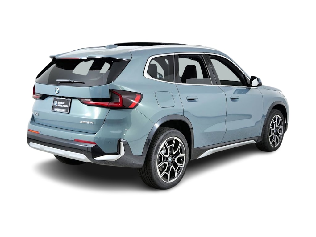Thumbnail: 2026 BMW X1 - 21