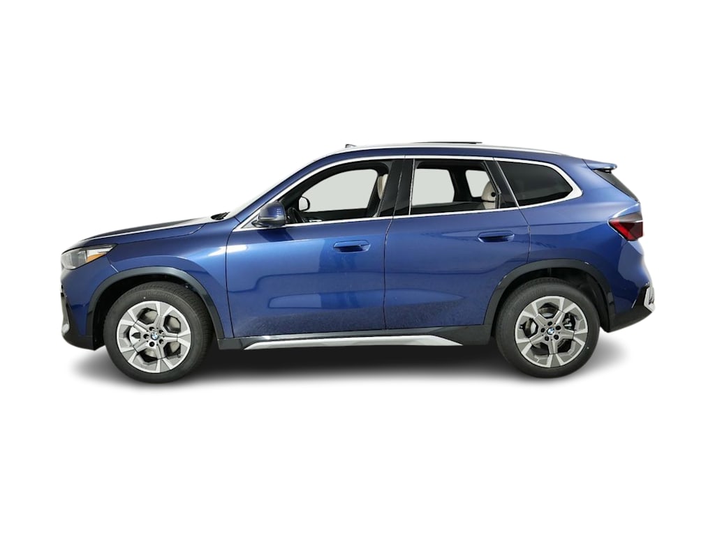 Thumbnail: 2025 BMW X1 - 3