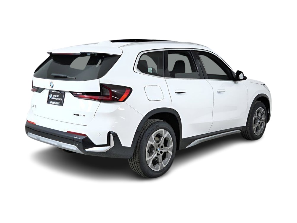 Thumbnail: 2026 BMW X1 - 18