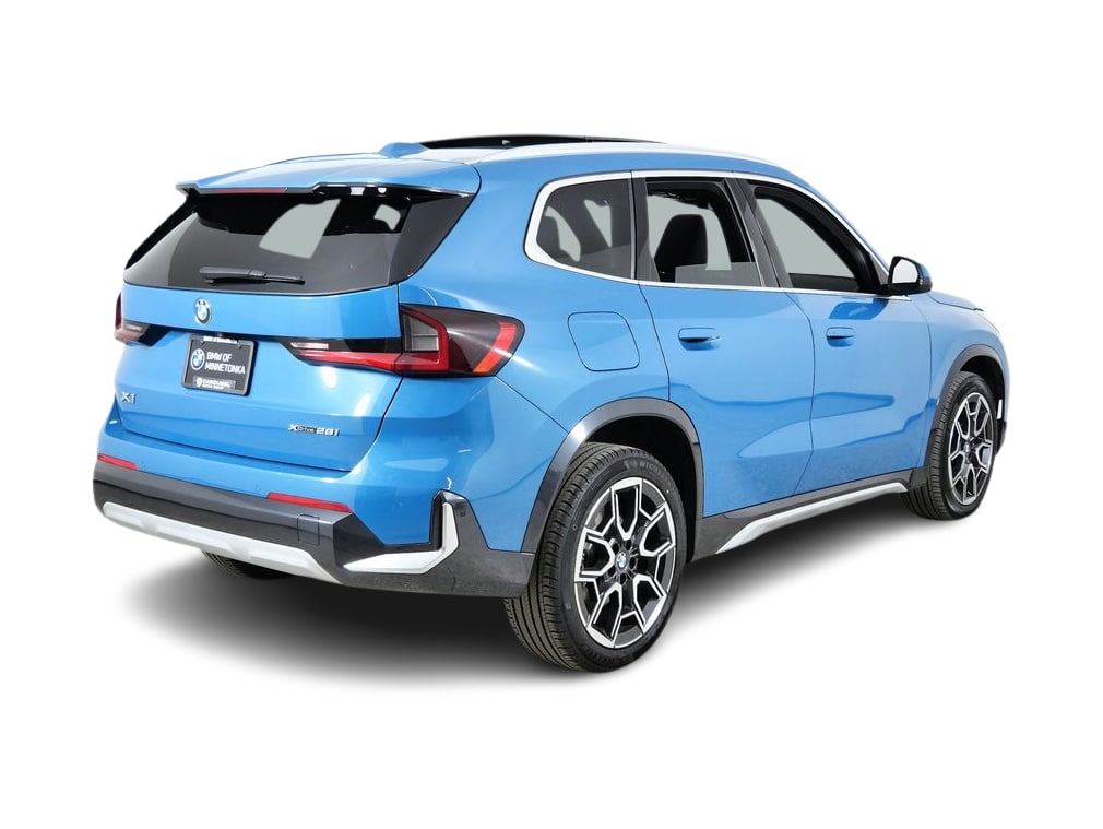 Thumbnail: 2025 BMW X1 - 20