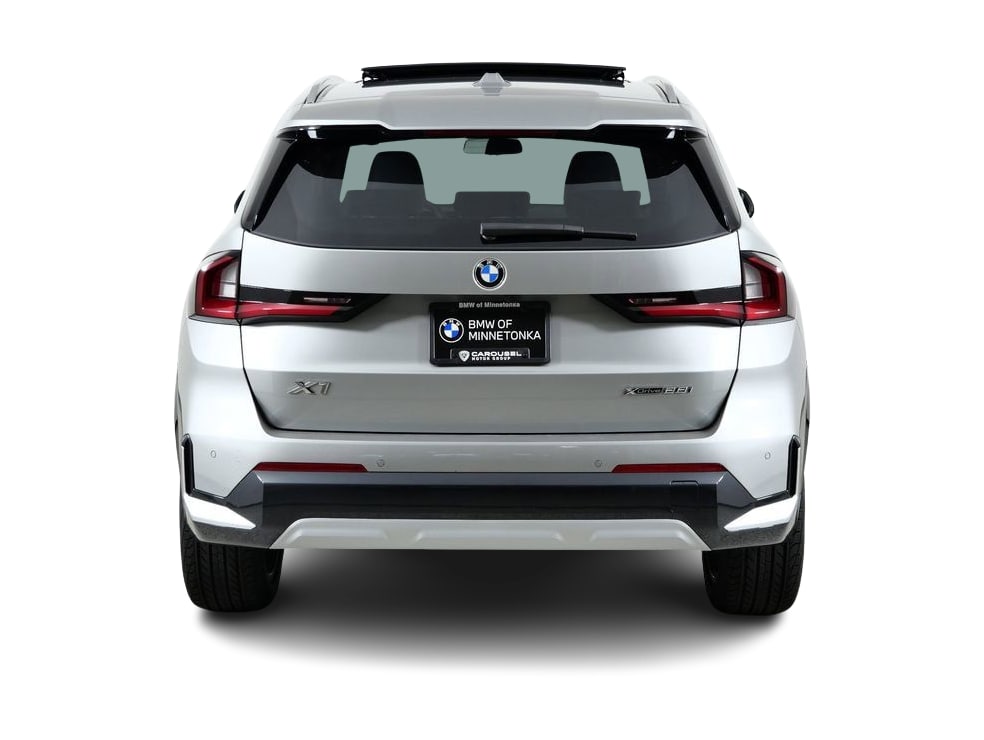 Thumbnail: 2026 BMW X1 - 5