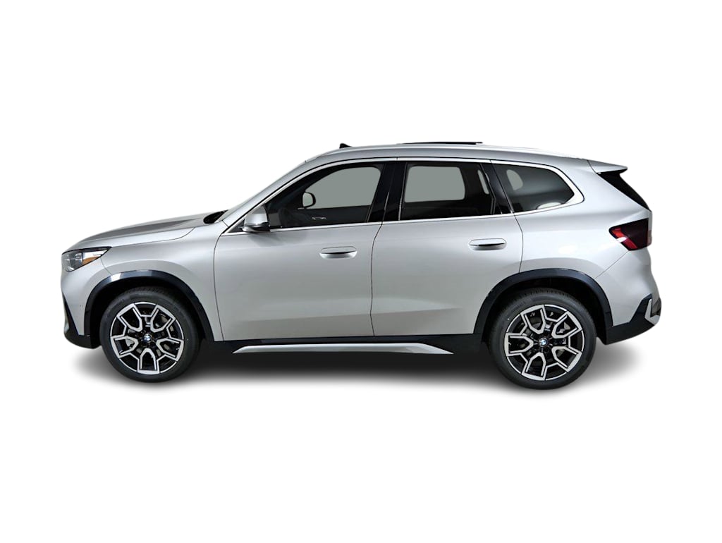 Thumbnail: 2026 BMW X1 - 24