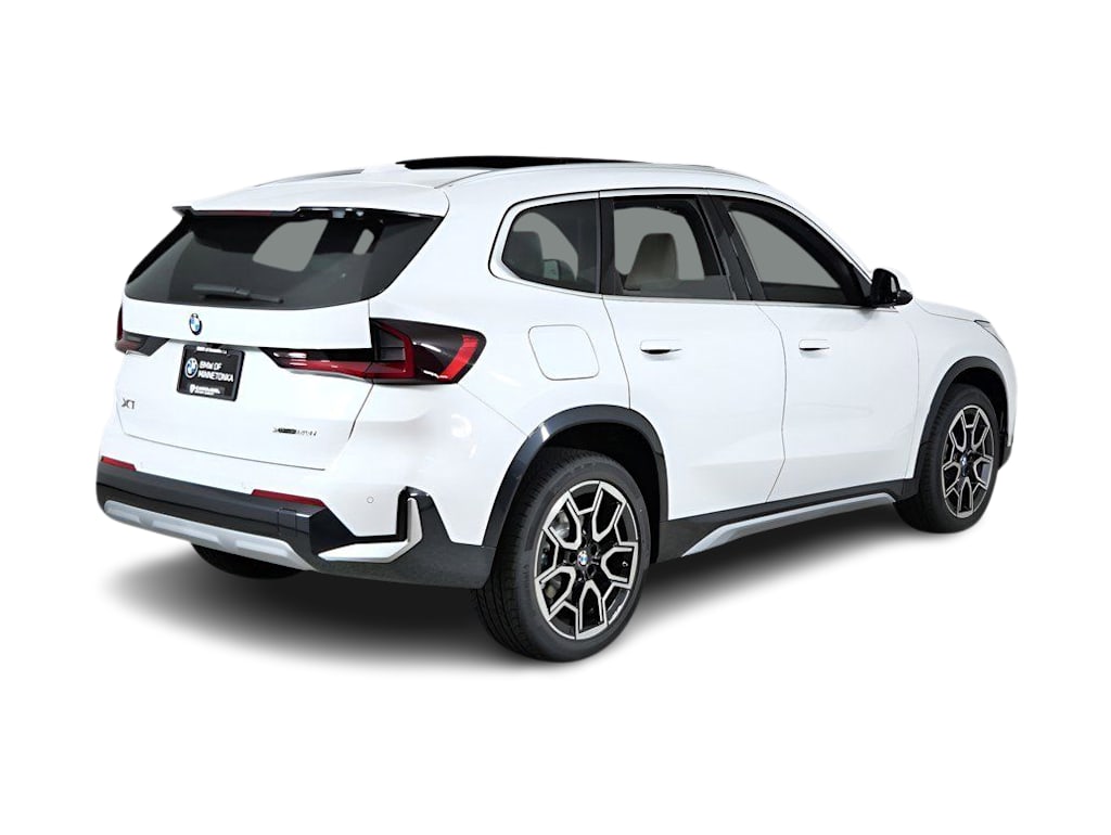 Thumbnail: 2026 BMW X1 - 19