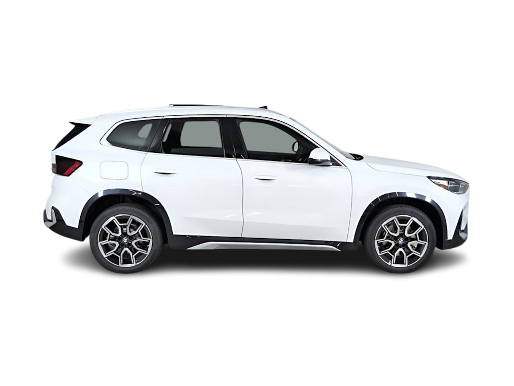 Thumbnail: 2026 BMW X1 - 18