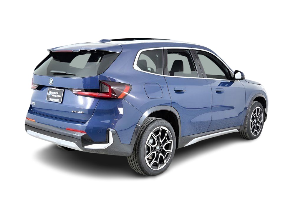 Thumbnail: 2026 BMW X1 - 19