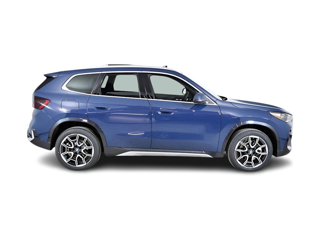 Thumbnail: 2026 BMW X1 - 18