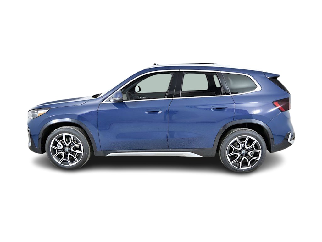 Thumbnail: 2026 BMW X1 - 3