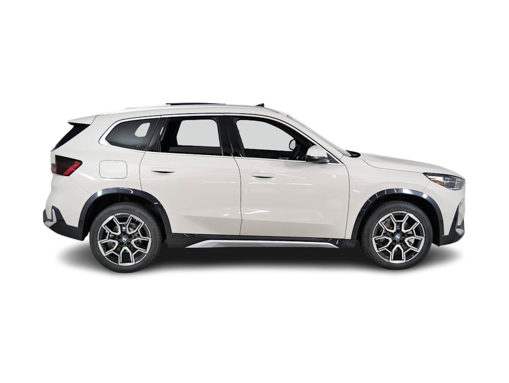 Thumbnail: 2026 BMW X1 - 19