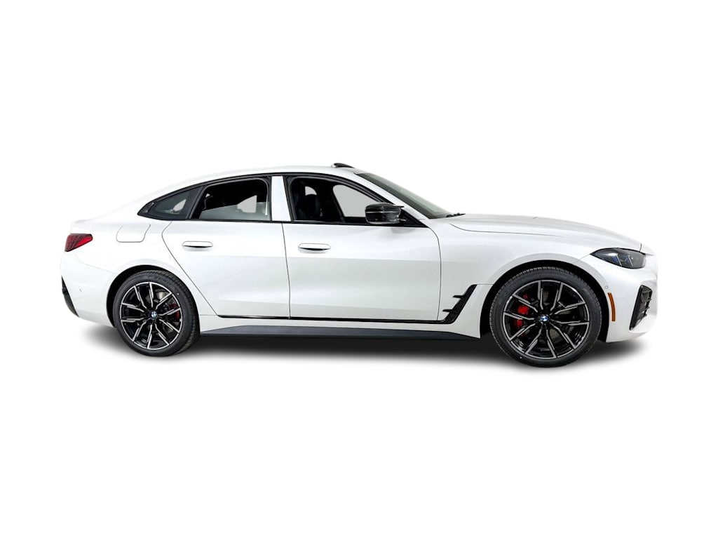 Thumbnail: 2025 BMW i4 - 19