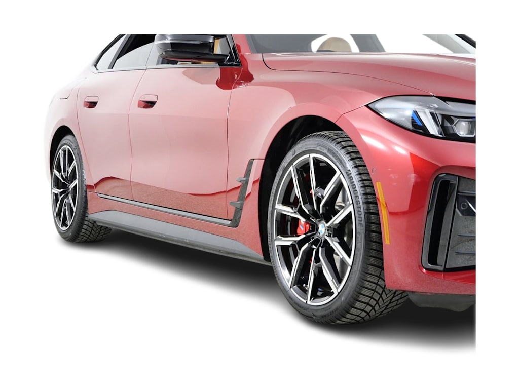 Thumbnail: 2025 BMW i4 - 17